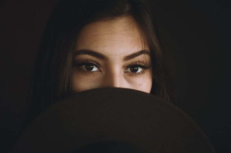 Does-Eyelash-Extensions-Ruin-Your-Eyelashes